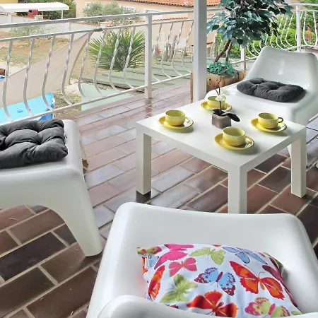 Holiday Haus Noemi *